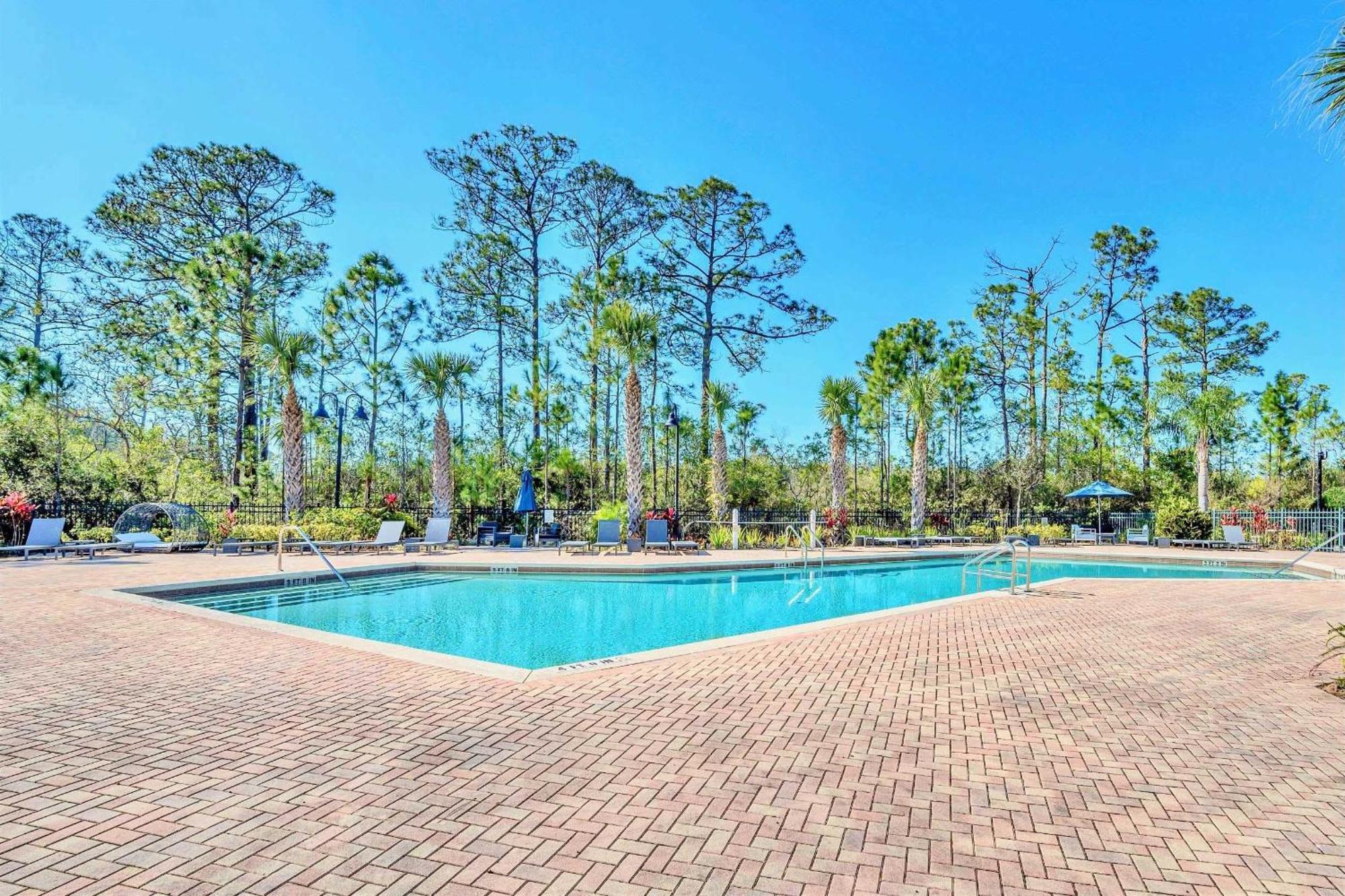 Holiday home Near - 3br - Games Pool & Sauna